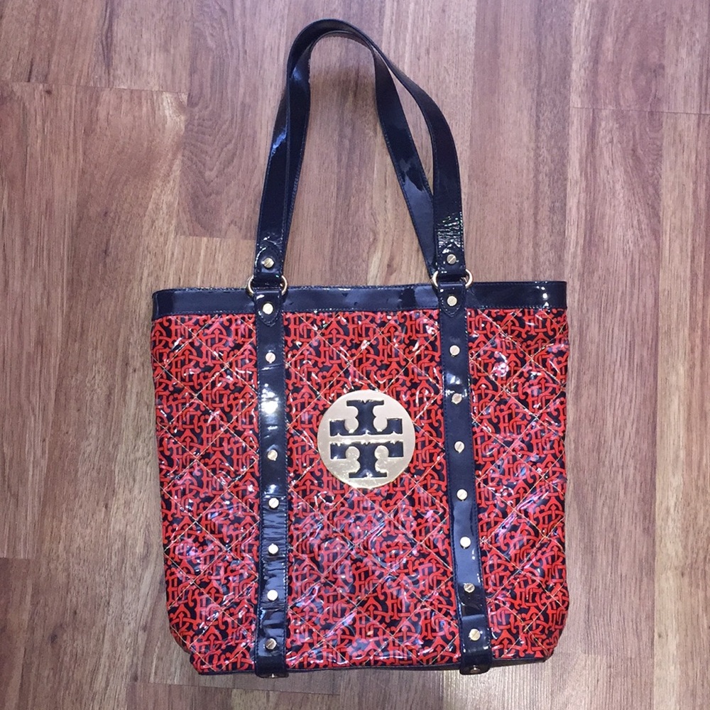 Tory Burch bag in excellent conditions !